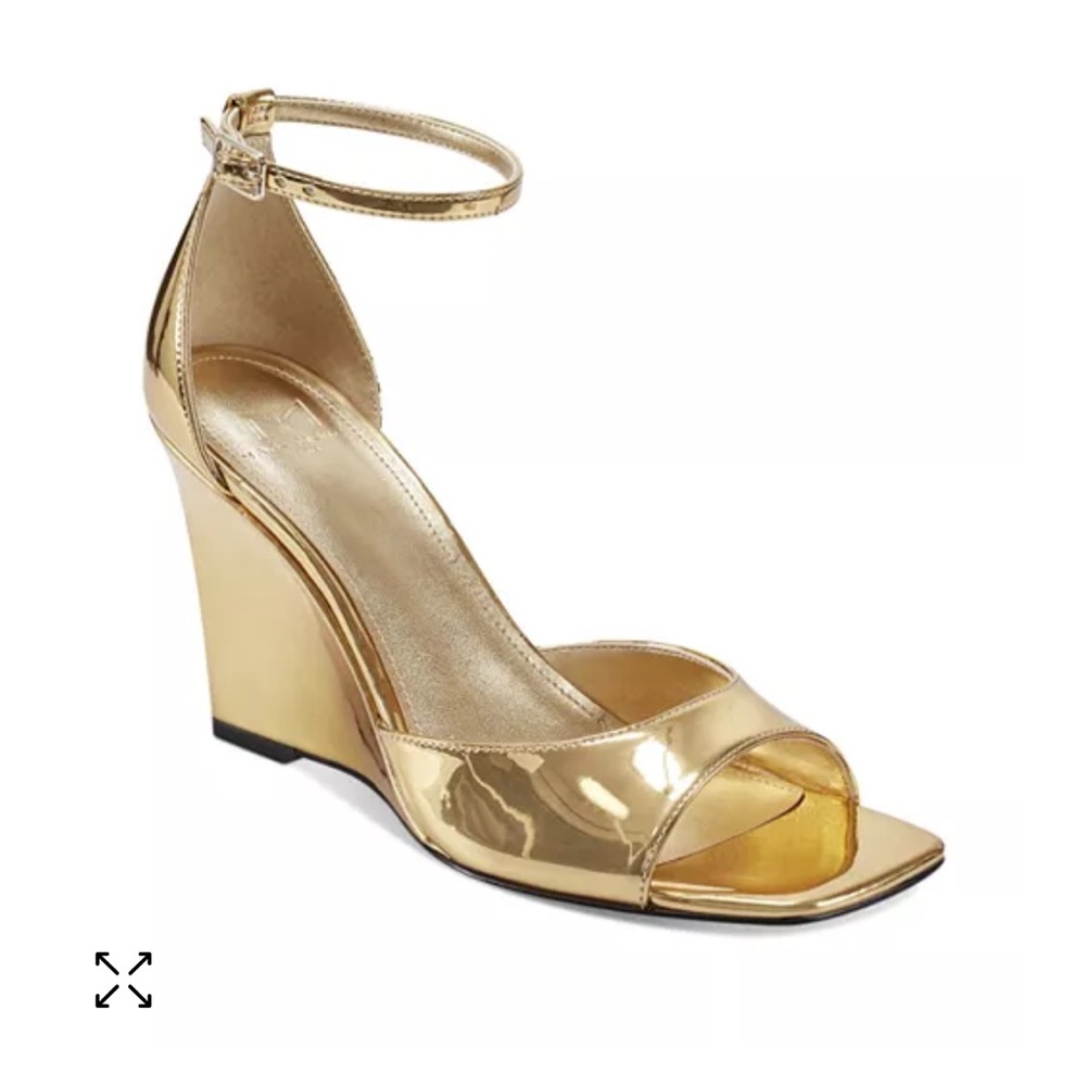 ✨ Gold Square Toe Wedge Heel Sandals